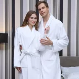 Fehér szállodai minőségű frottír köntös L méretben – MrTextil.hu